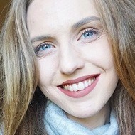 Hannah's Elsewhere, 33 (YouTuber)