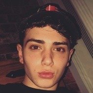 Harri Oakland, 25 (YouTube Star)