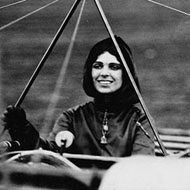 Harriet Quimby (1875 - 1912) (Phi công)