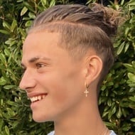 Harry Crawford, 23 (TikTok Star)