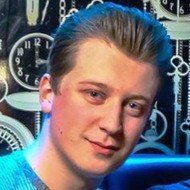 Harry Lee, 29 (Facebook Star)