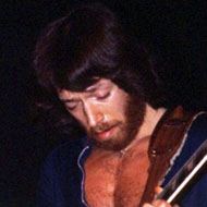 Harvey Mandel, 80 (吉他手)