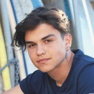 Harvey Petito, 20 (Modelo)