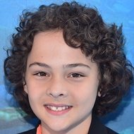 Hayden Rolence, 21 (配音演员)