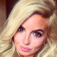 Hayley Harris, 33 (Instagram明星)