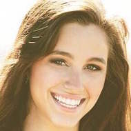 HayliNic, 31 (Twitch Star)