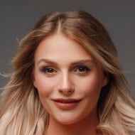 Healthy Mandy, 31 (TikTok Star)