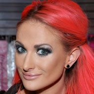 Heidi Shepherd, 40 (Cantante Metal)