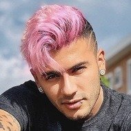 Helian Evans, 26 (Pop Zangers)
