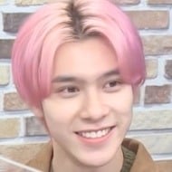Hendery, 24 (Rapper)