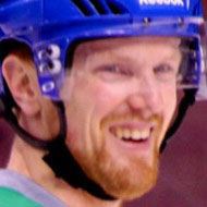 Henrik Sedin, 43 (Un joueur de hockey)