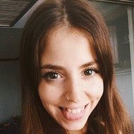 Henya Mania, 34 (YouTube Star)