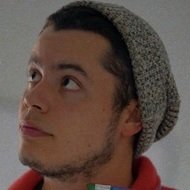 HeyItsDennis, 31 (YouTube Star)