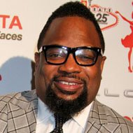 Hezekiah Walker, 61 (Gospelsänger)