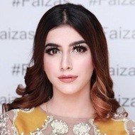 Hira Attique, 30 (Blogger)