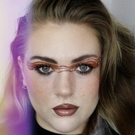 Holly Aldous, 28 (TikTok明星)