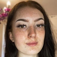 Holly Lamb, 22 (TikTok Star)