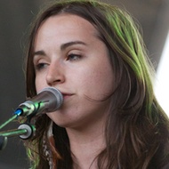 Holly Miranda, 43 (流行歌手)