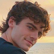 Hootie Hurley, 26 (撑竿跳高运动员)