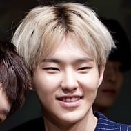 Hoshi, 29 (Popsänger)