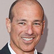 Howard Gordon, 64 (編劇)