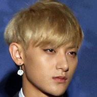 Huang Zitao, 30 (说唱歌手)