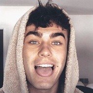 Hunter Ecimovic, 25 (TikTok Star)