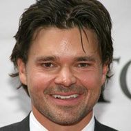 Hunter Foster, 56 (舞台演员)
