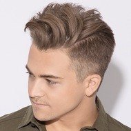 Hunter Hayes, 34 (Country Singer)