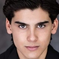 Hunter Romanillos, 25 (Attore TV)