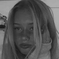 Iben Hasstrup, 19 (TikTok明星)