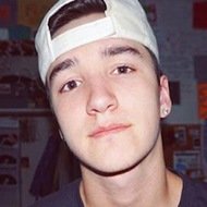 iBobbyHD, 27 (YouNow明星)