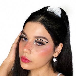 Ileana Velazquez, 26 (Instagram Star)