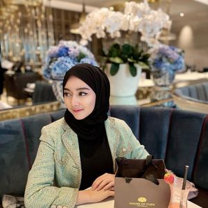 Ine Rosdiana, 29 (Instagram明星)