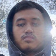 Iqbal Gumilar, 26 (Chitarrista)