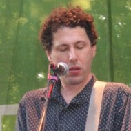 Ira Kaplan, 68 (吉他手)