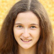 Irena SevenFabulousTeens, 22 (YouTube明星)