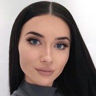 Irina Olsen, 38 (YouTube Star)