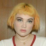 Isabel Hendrix, 33 (Model)