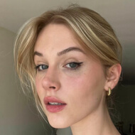 Isabelle Heikens, 26 (TikTok Star)