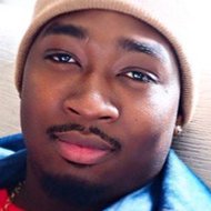 Isaiah Sharkey, 36 (Gitarist)