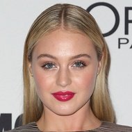 Iskra Lawrence, 33 (Model)
