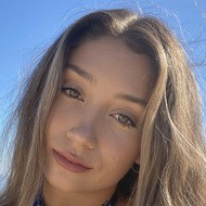 Itsgraciejustgracie, 24 (TikTok Star)