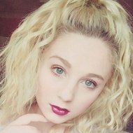 ItsIssie, 23 (YouTube Star)