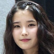 IU, 30 (流行歌手)