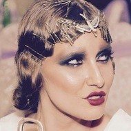 Iulia Albu, 42 (Blogger)