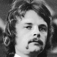 Ivo Linna, 76 (世界音乐歌手)