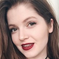 Izzie Naylor, 29 (Popsänger)