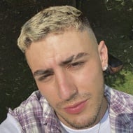 J Bichi, 27 (说唱歌手)