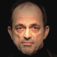 Jacek Koman, 67 (TV Schauspieler)